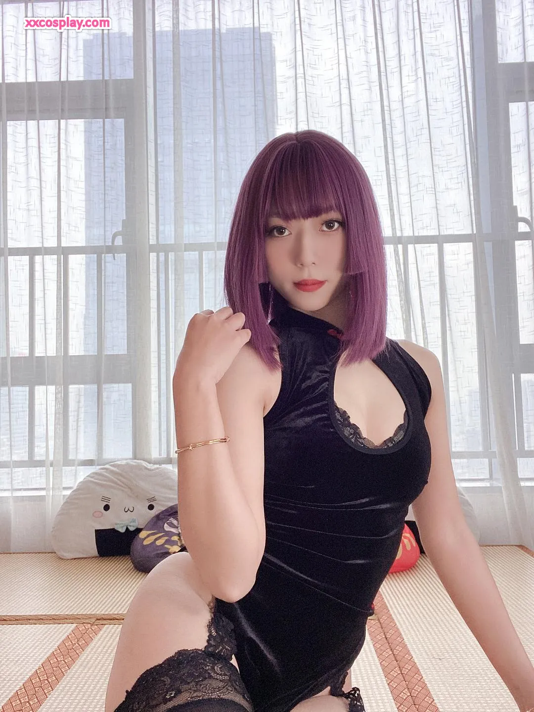 Money Lengleng in Sultry Lace Skirt